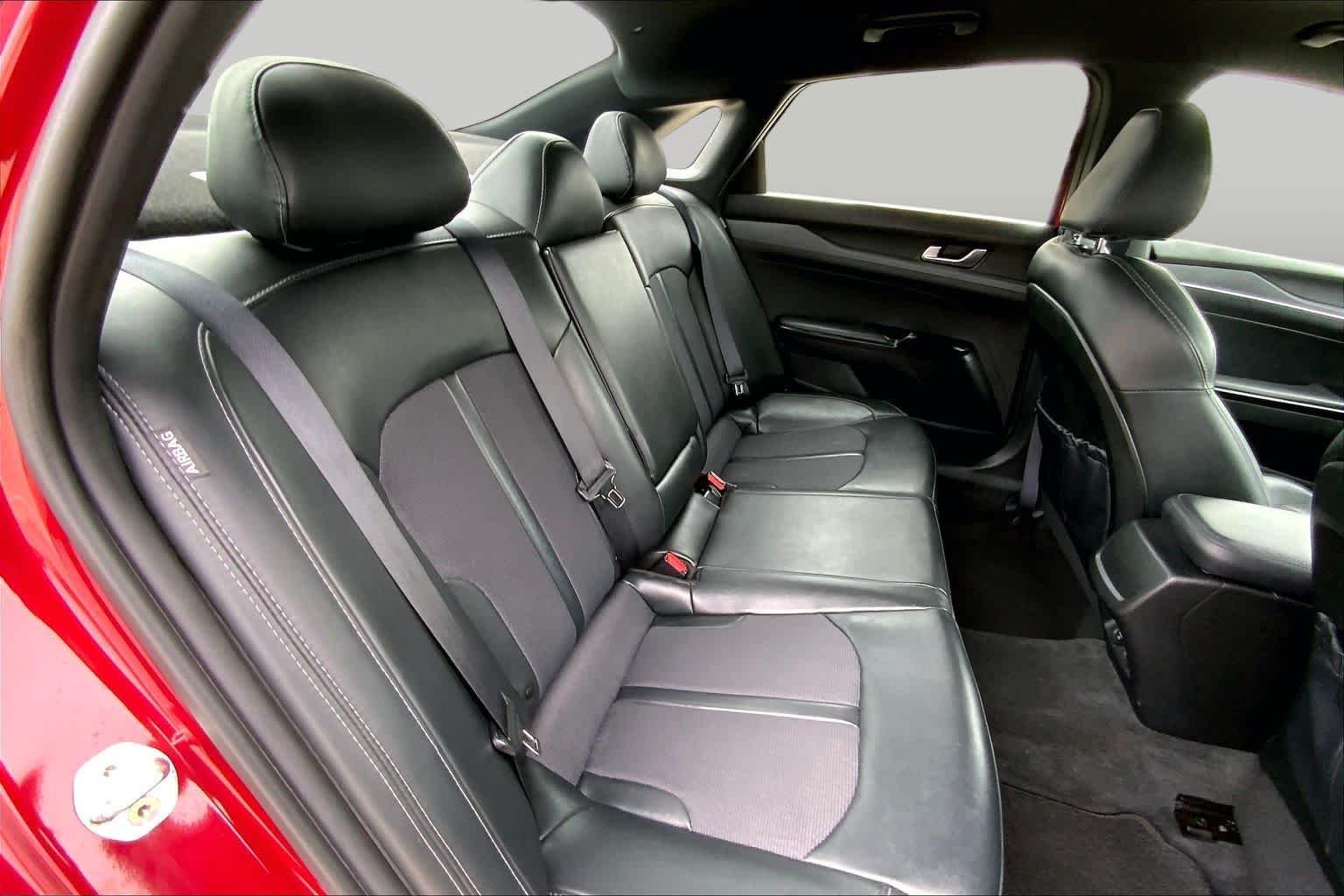 Used 2023 Passion Red Kia GT-Line image 19
