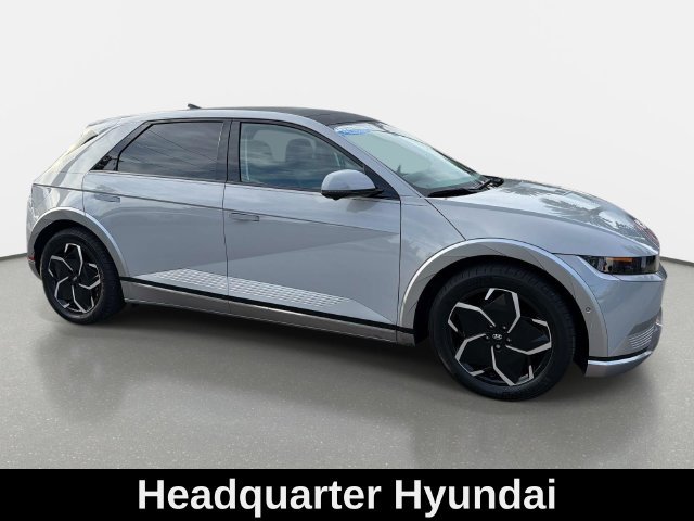 Used 2024 Gray Hyundai Limited image 1