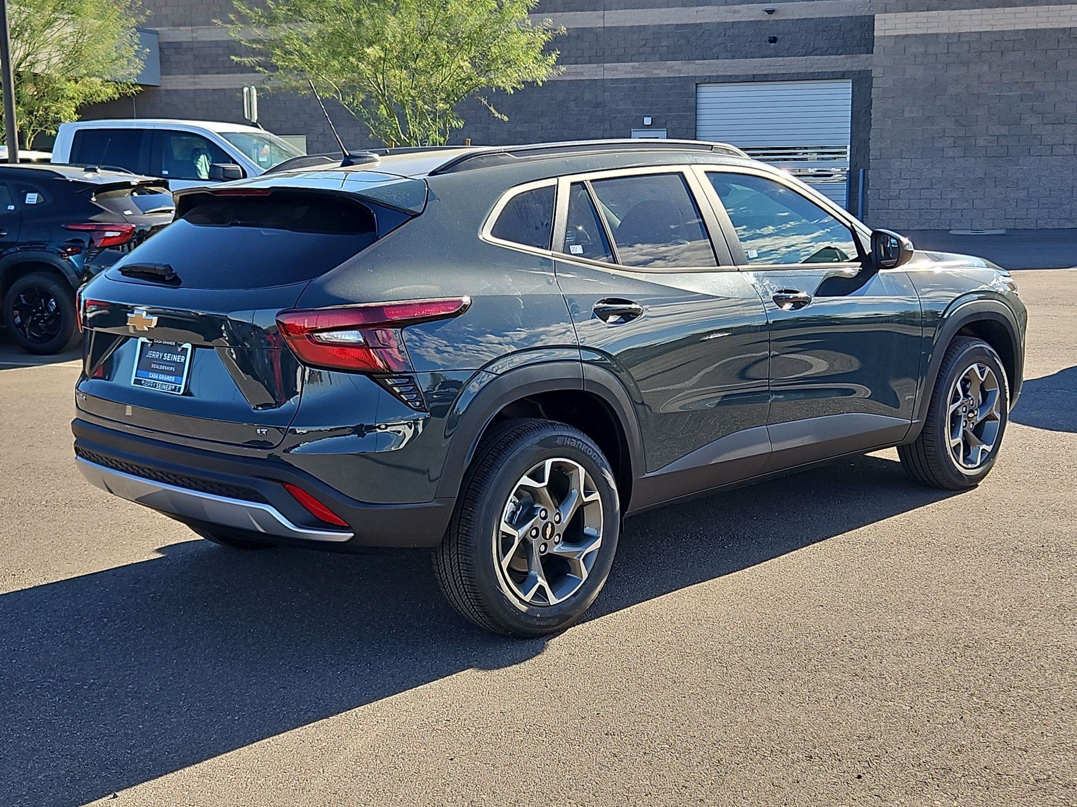 2026 Chevrolet Trax LT - Photo 8