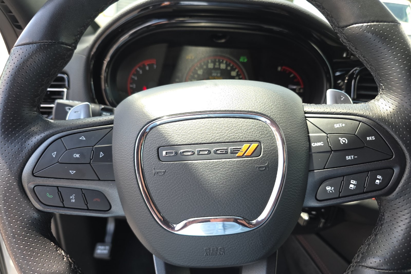 Used 2025 White Knuckle Clearcoat Dodge R/T image 25