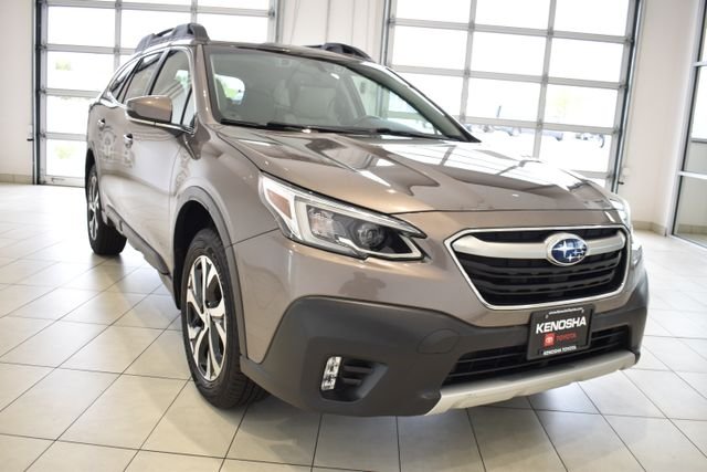 2021 Subaru Outback Limited's photo