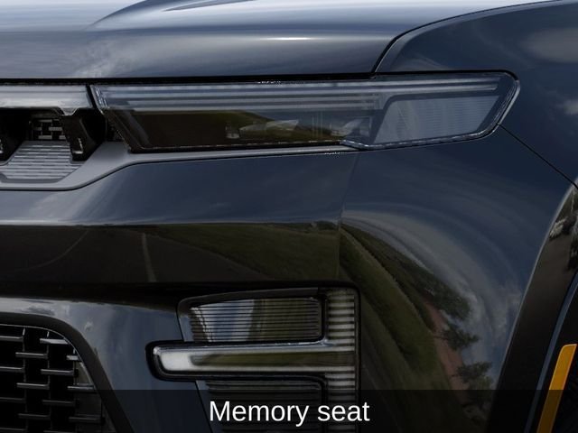 New 2026 High Gloss Black Exterior Paint Jeep Limited Reserve image 11