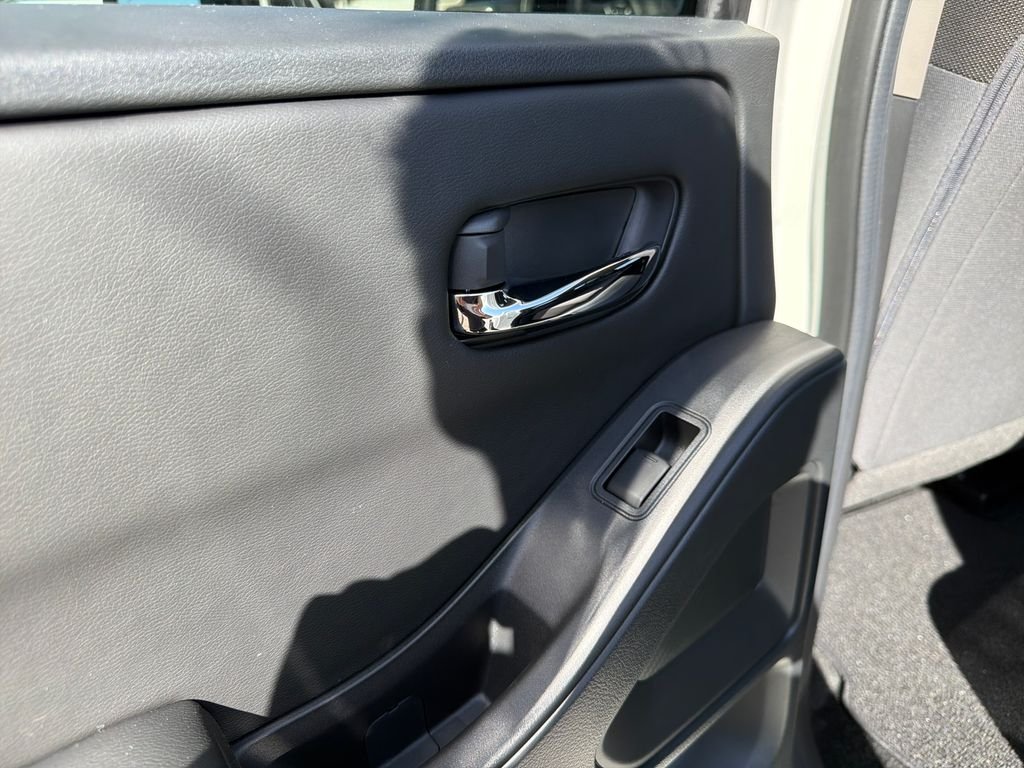 New 2026 Nissan Frontier SV 4D Crew Cab