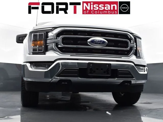 Used 2023 White Ford XLT image 32