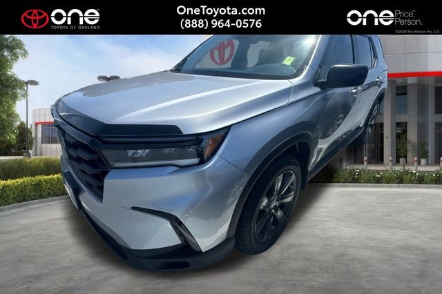 2025 Honda Pilot Sport AWD's photo