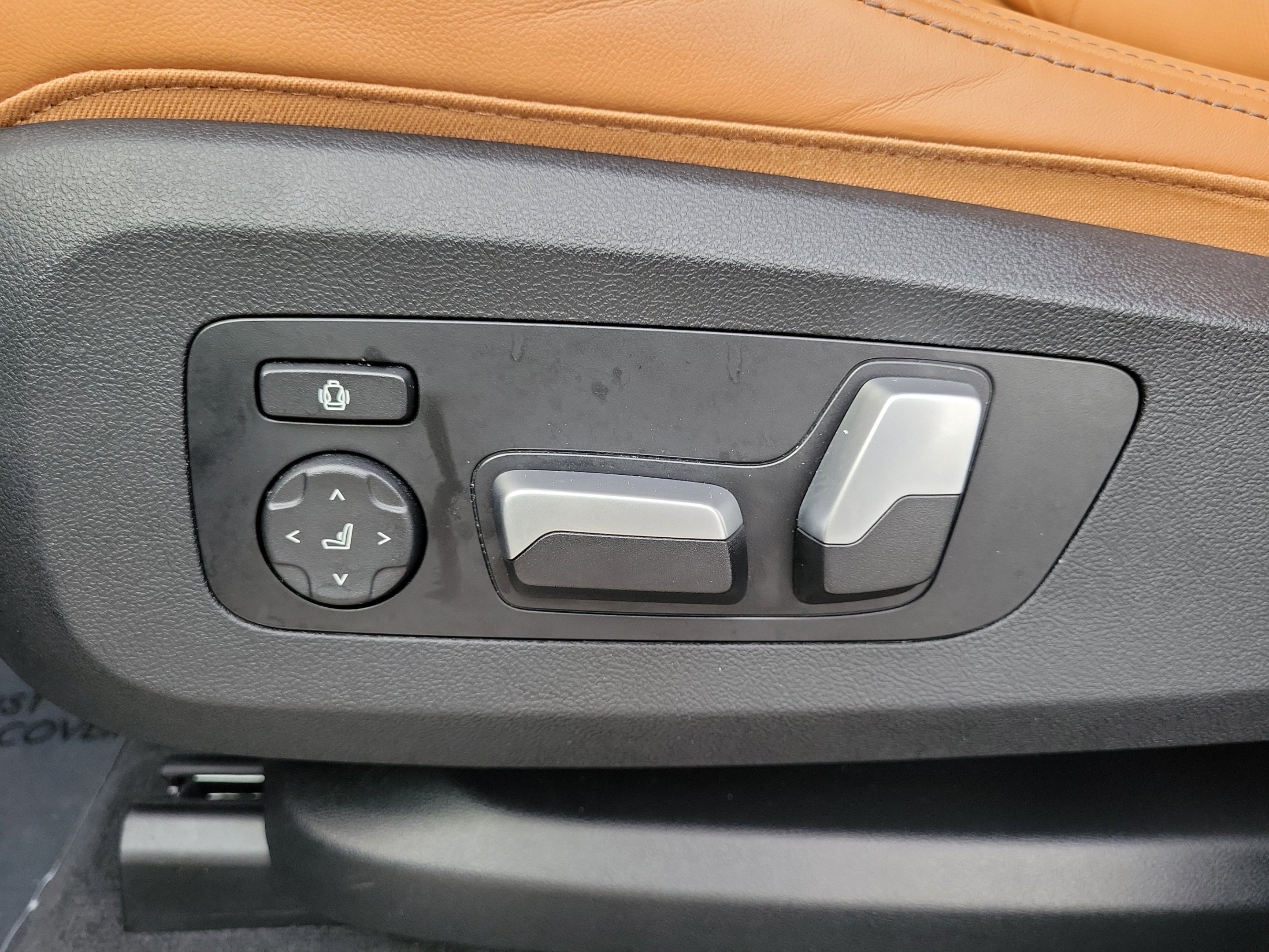 Used 2023 Phytonic Blue Metallic BMW xDrive40i image 23