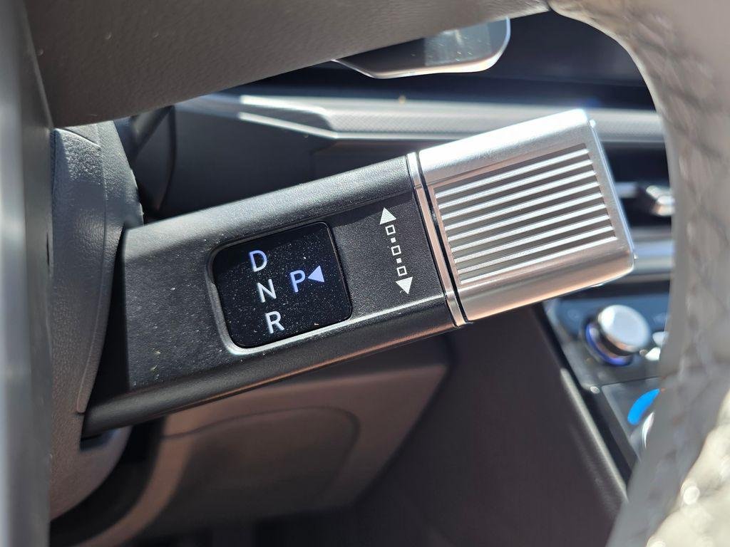 New 2026 Silver Hyundai SE image 23