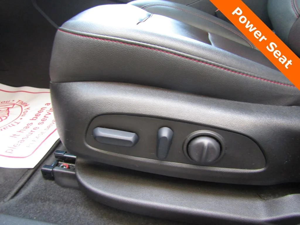 Used 2025 Black Chevrolet RS image 7