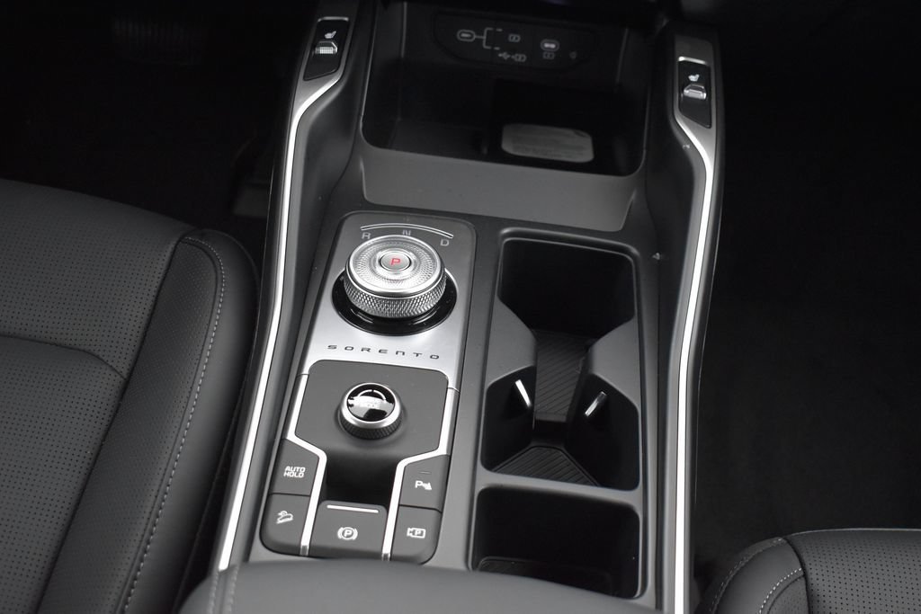 New 2026 Snow White Pearl Kia EX image 15