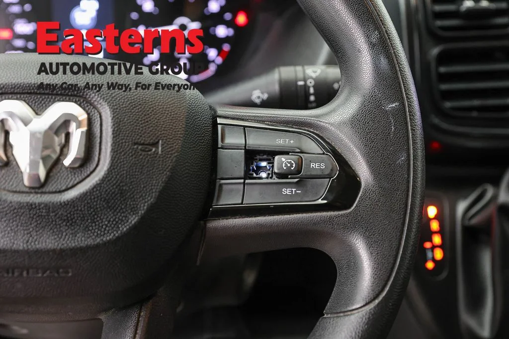 Used 2023 White Ram Base image 16