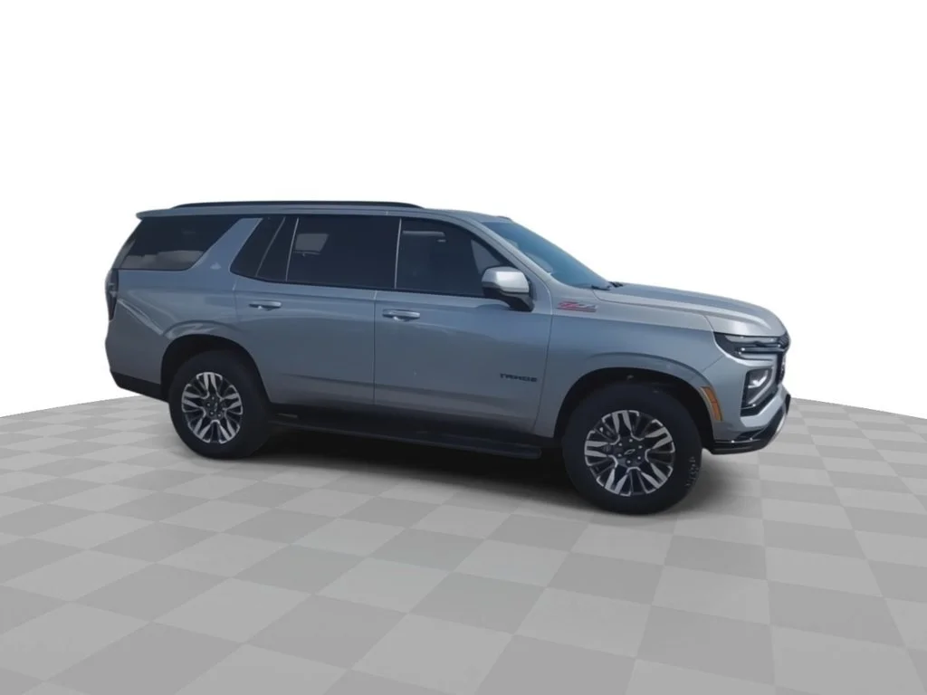 2026 Chevrolet Tahoe Z71 - Photo 9
