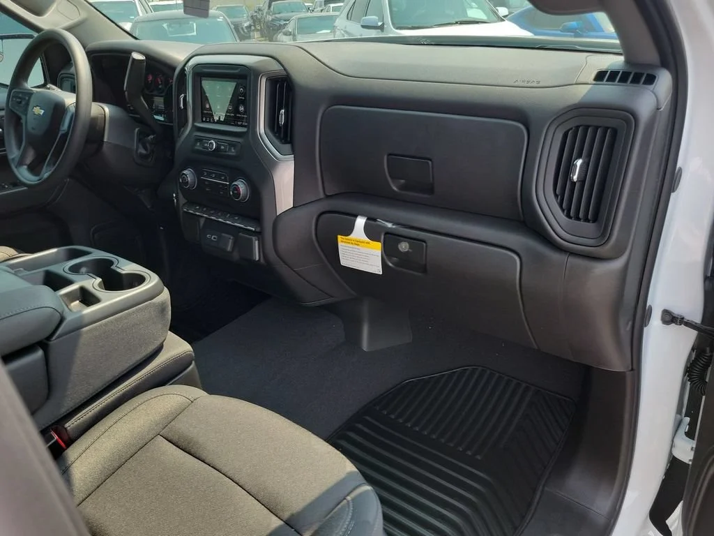 2026 Chevrolet Silverado 1500 Custom - Photo 28