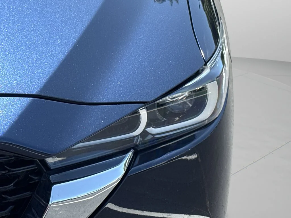 Used 2022 Blue Mazda 2.5 S Preferred Package image 17