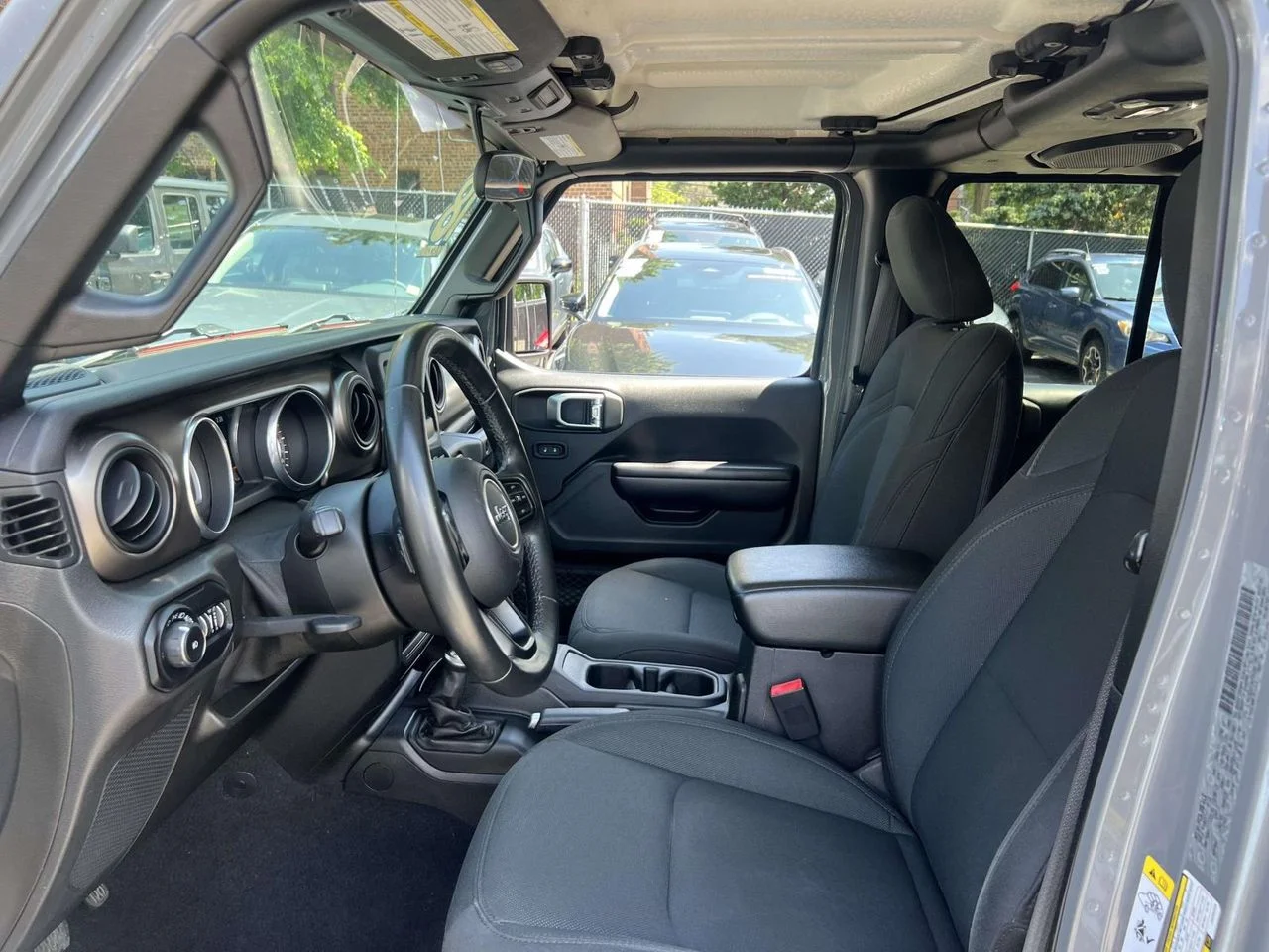 Used 2018 Sting-Gray Clearcoat Jeep Sport S 4x4 image 27