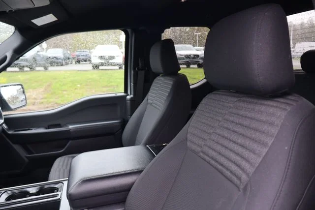 Used 2023 White Ford XL image 9