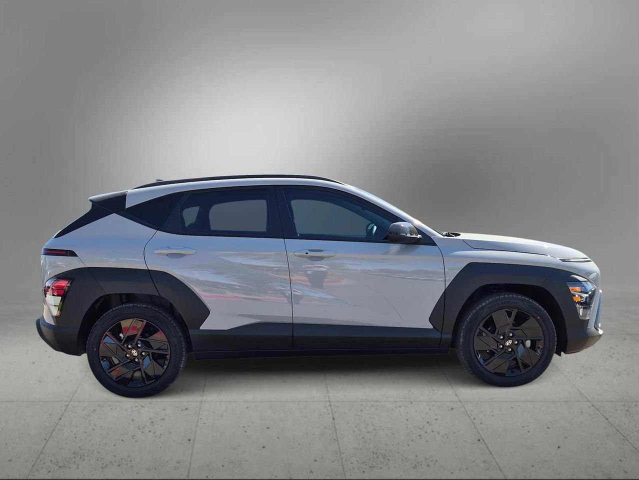 New 2026 Cyber Gray Metallic Hyundai SEL Sport FWD image 9