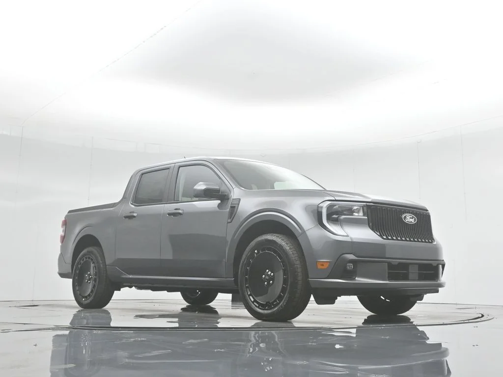 New 2025 Carbonized Gray Metallic Ford Lobo Standard image 45