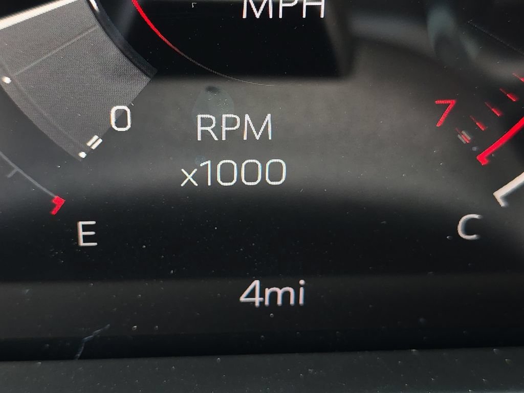 2026 GMC Acadia Denali - Photo 22