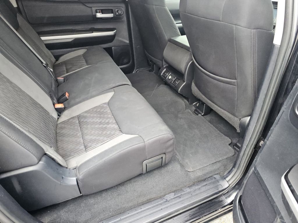 Used 2015 Black Toyota SR5 image 5