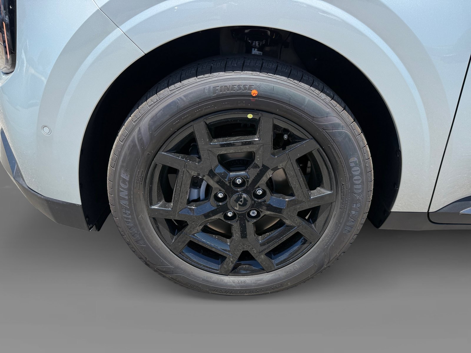 New 2026 Ivory Silver Kia SX Prestige image 9