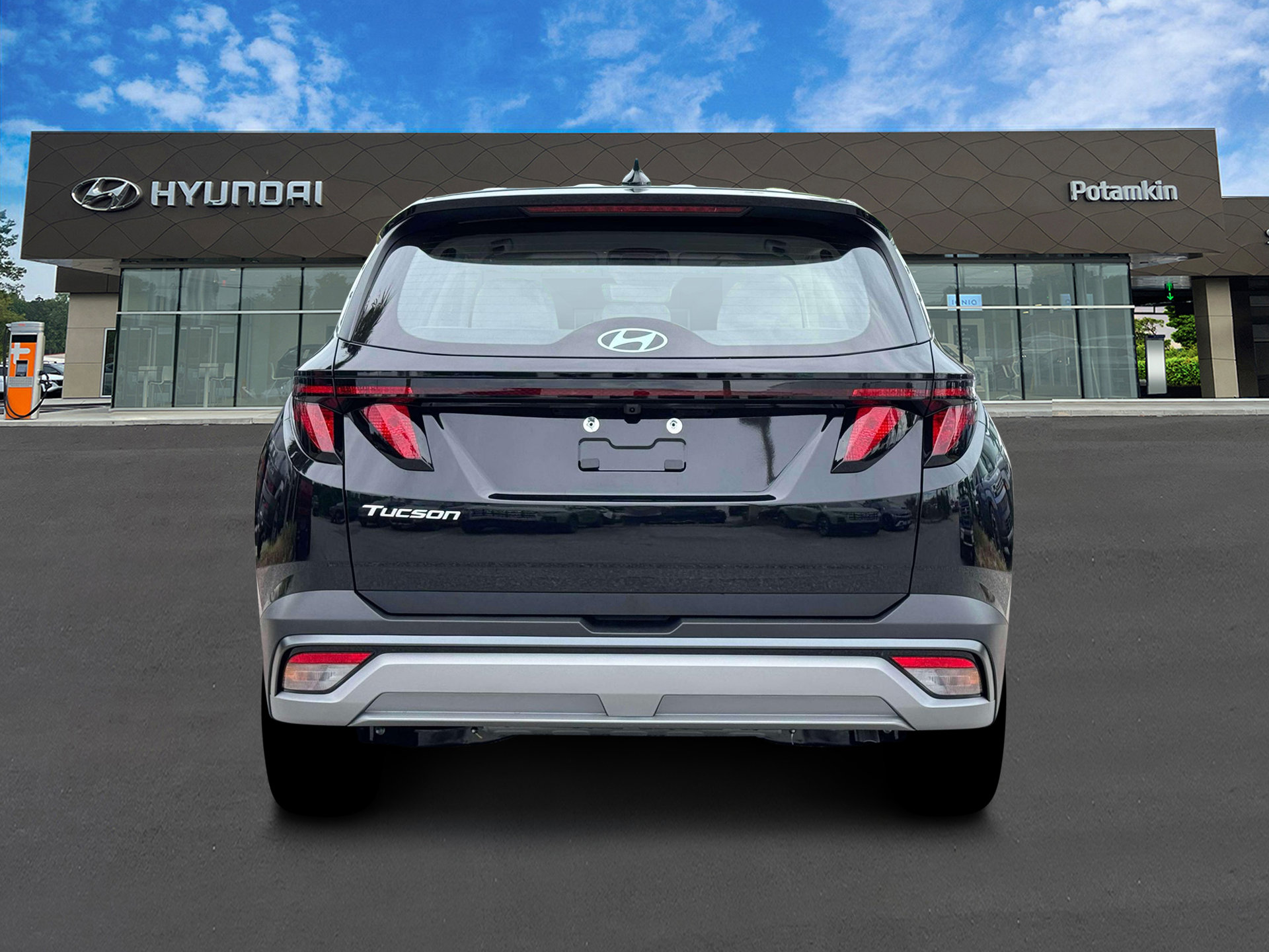 New 2026 Phantom Black Hyundai SE image 6