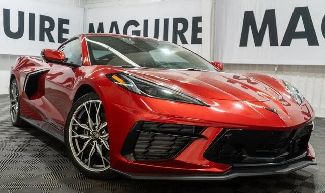 2025 Chevrolet Corvette Stingray Coupe 2LT's photo