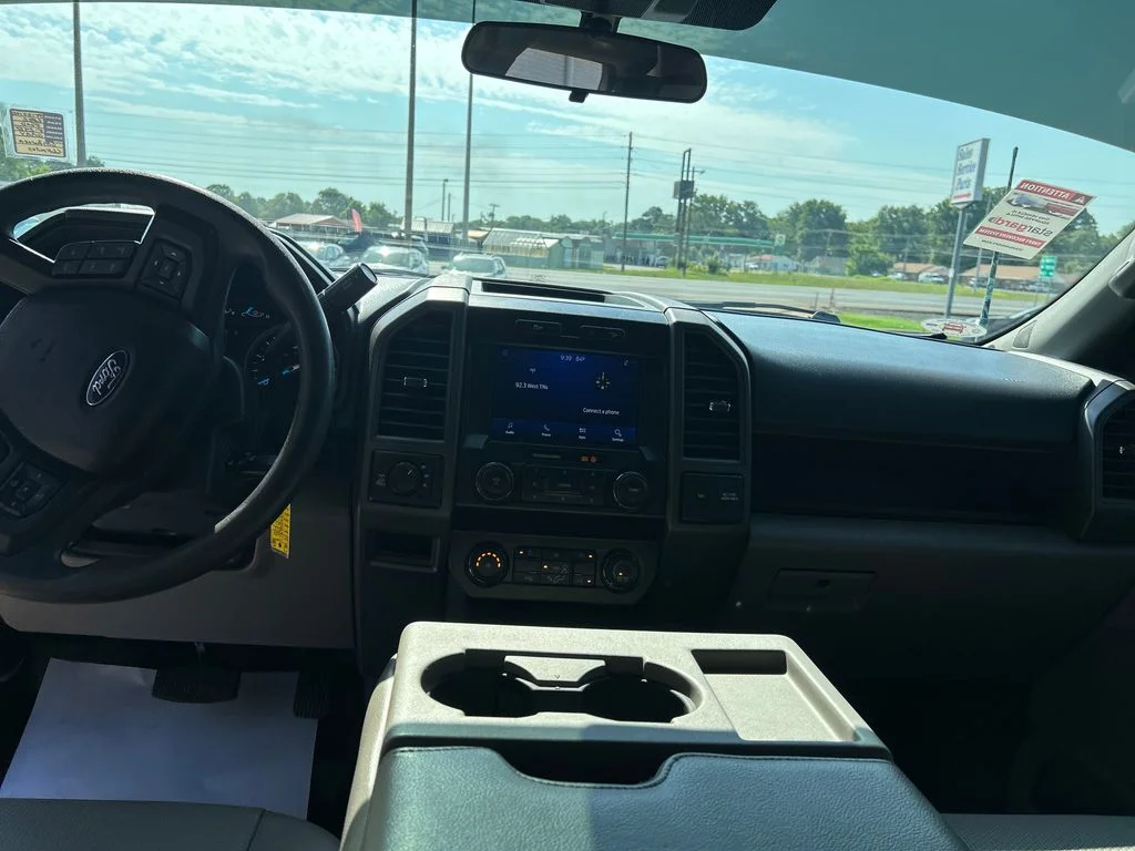 Used 2022 Gray Ford XL image 13