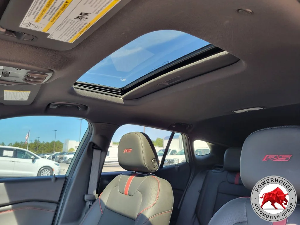 Used 2024 Green Chevrolet 2RS image 24