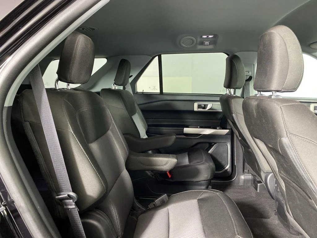 Used 2023 Black Metallic Ford XLT image 26