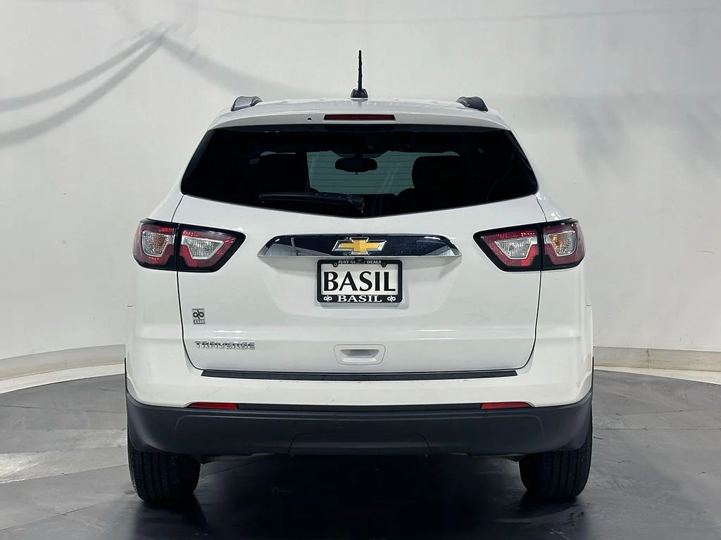 Used 2017 White Chevrolet LS image 12