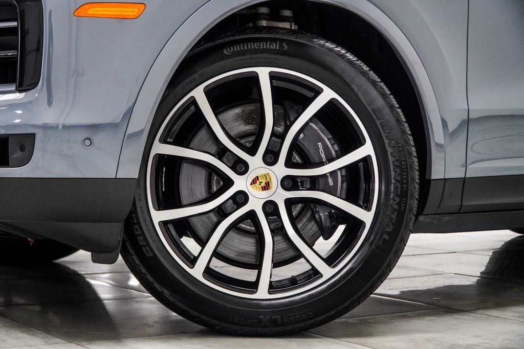 Used 2024 Gray Porsche Base image 6
