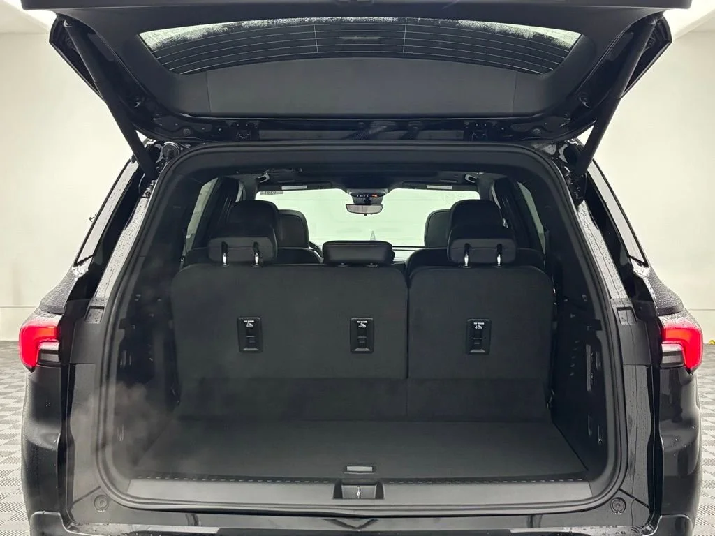 2026 Buick Enclave Avenir - Photo 13
