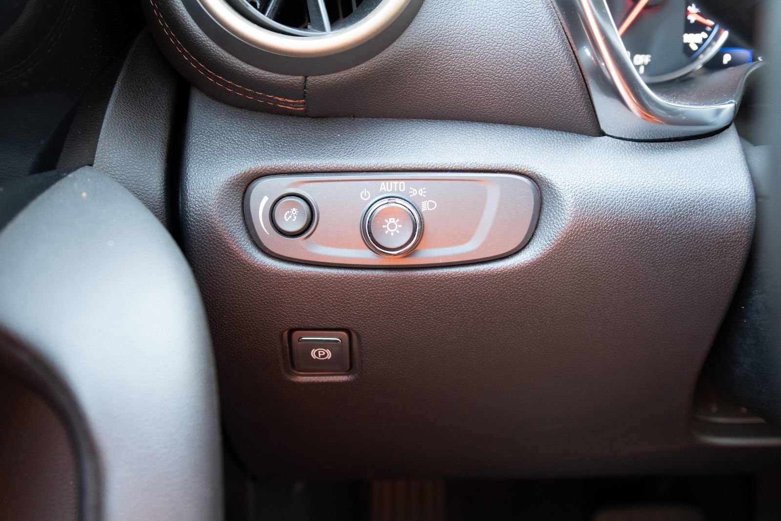 Used 2023 Blue Glow Metallic Chevrolet Premier image 10