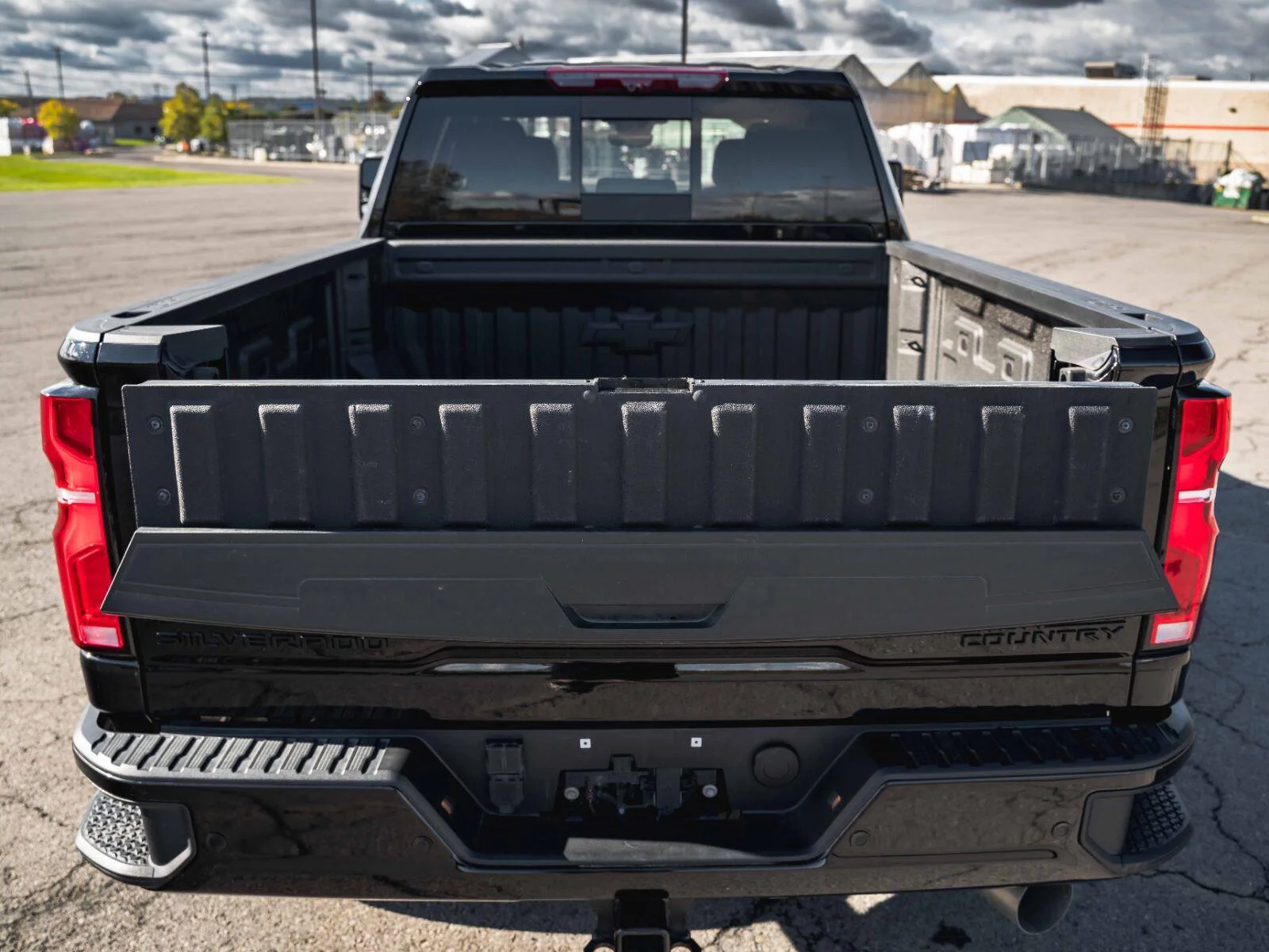 Used 2026 Black Chevrolet High Country image 31