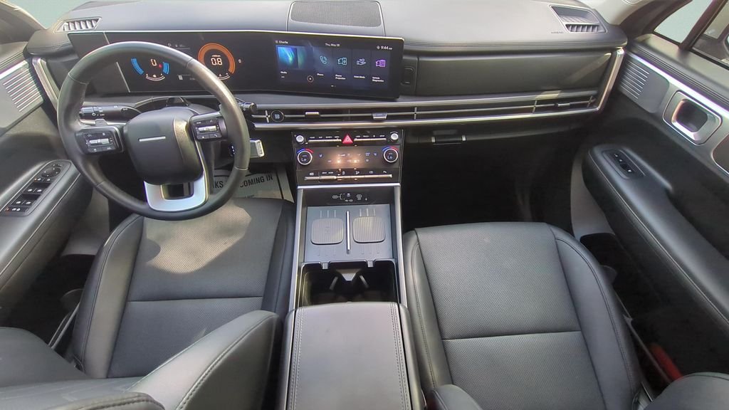 Used 2024 Silver Hyundai SEL image 11