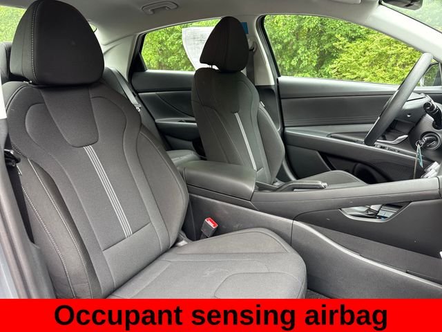 Used 2026 Gray Hyundai SE image 28