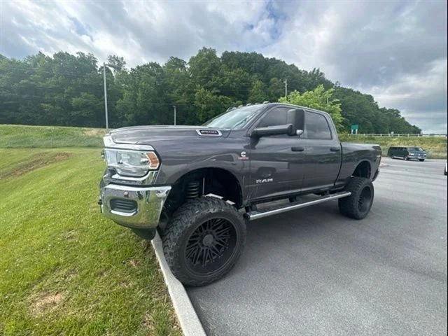 2020 RAM 2500 Tradesman 4X4 Crew Cab SWB's photo
