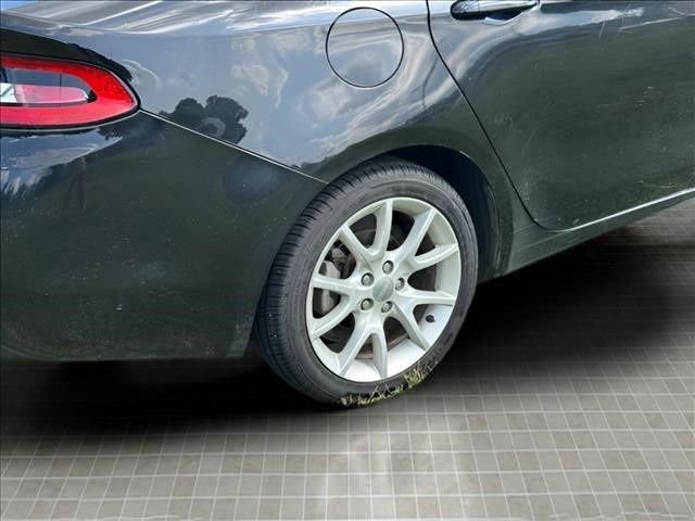 Used 2013 Black Dodge SXT image 16