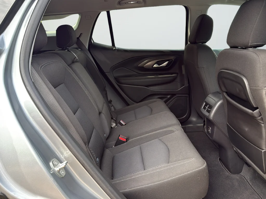 Used 2023 Silver GMC SLE image 20