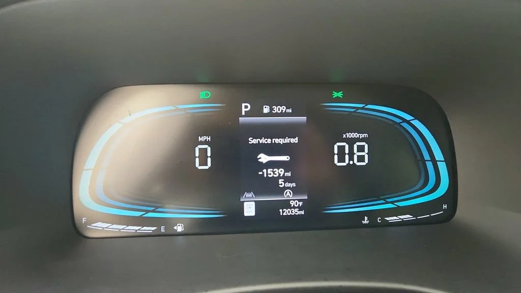 Used 2025 White Hyundai XRT image 17