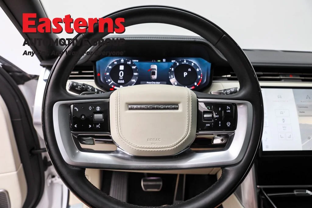 Used 2024 White Land Rover Autobiography image 10