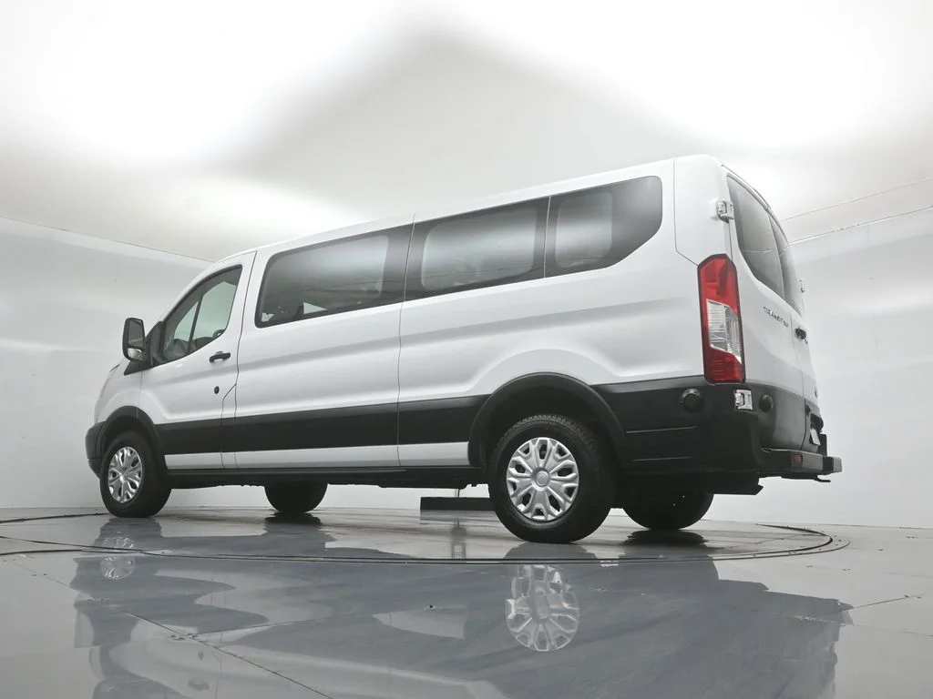 Used 2019 White Ford XLT image 51