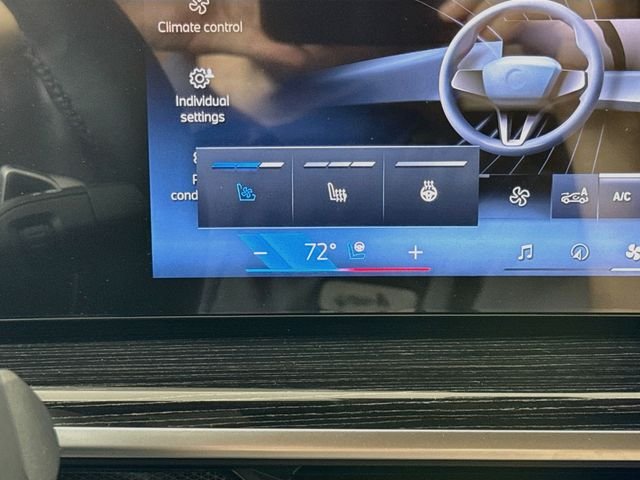 New 2027 Alpine White BMW xDrive40i image 21
