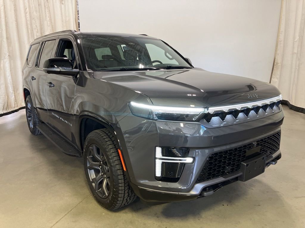 New 2026 Baltic-Gray Metallic Clear-Coat Exterior Paint Jeep Upland image 1