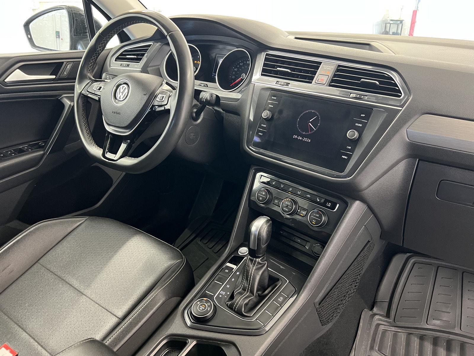 2021 Volkswagen Tiguan SE - Photo 30