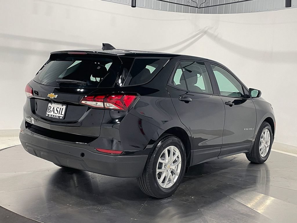 Used 2022 Mosaic Black Metallic Chevrolet LS image 11