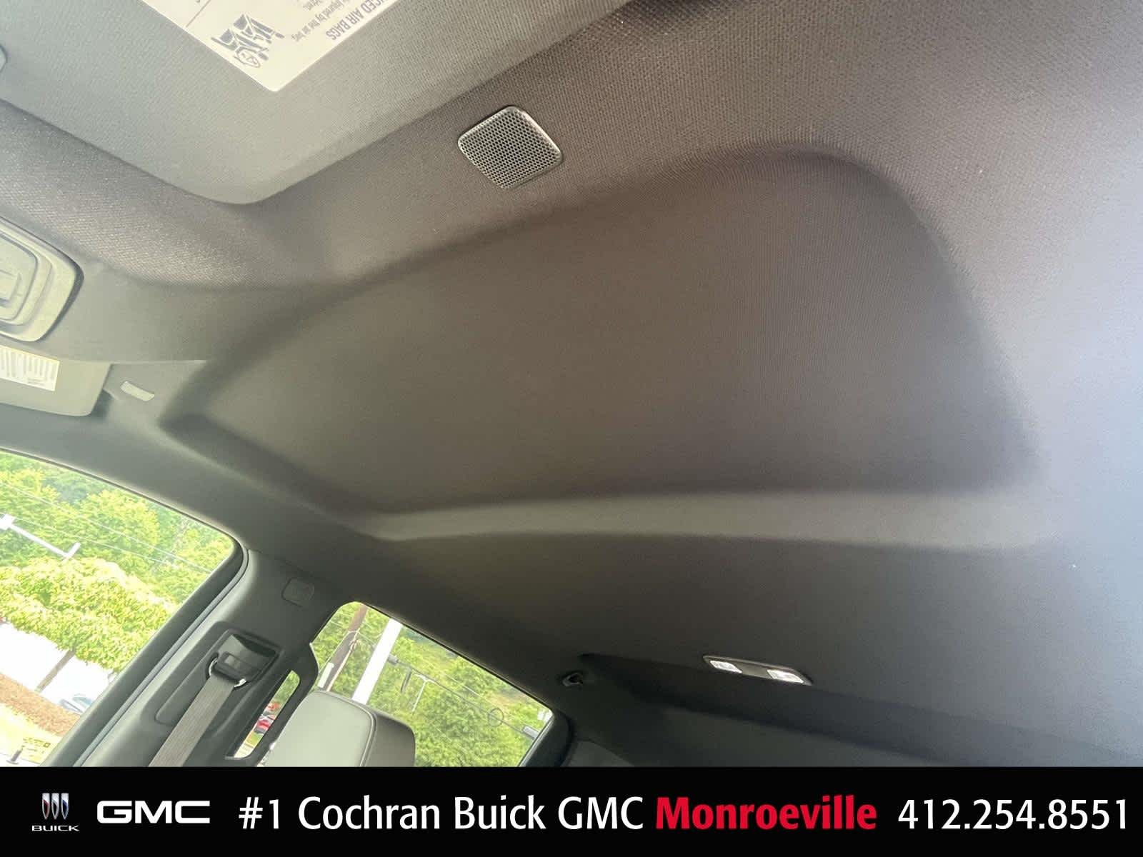 Used 2023 White Frost Tricoat GMC SLT image 6