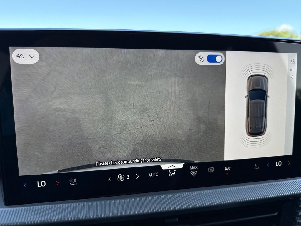 New 2026 White Ford Tremor image 25
