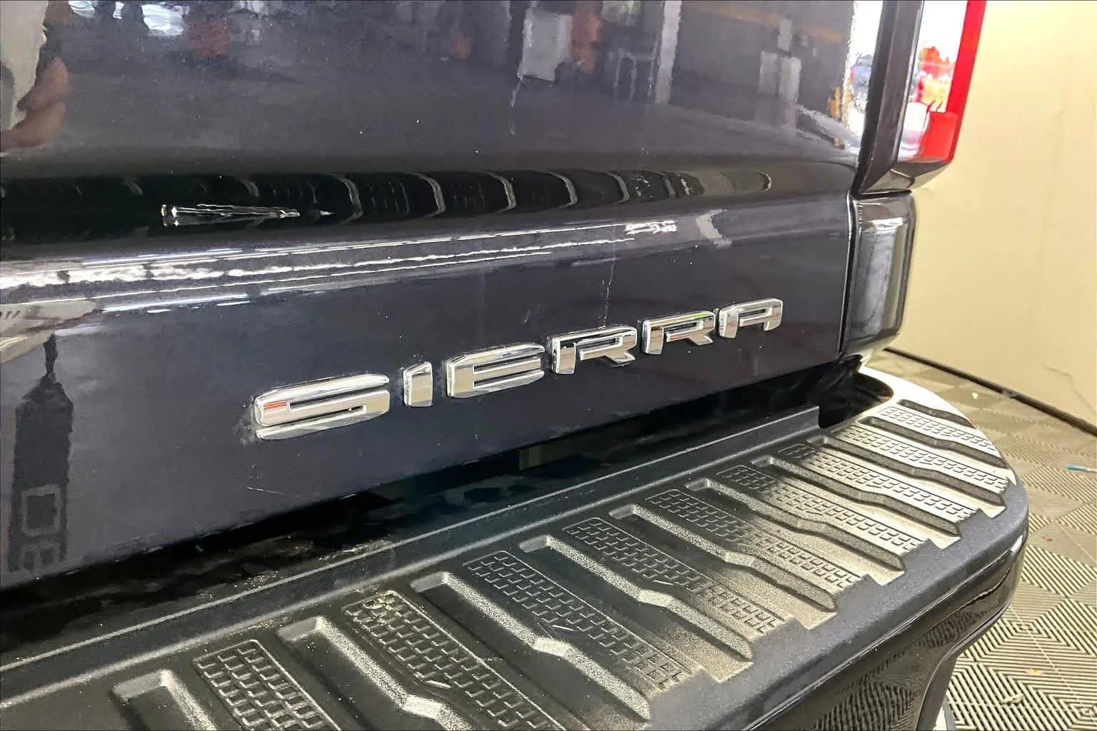 Used 2024 Titanium Rush Metallic GMC Denali image 29