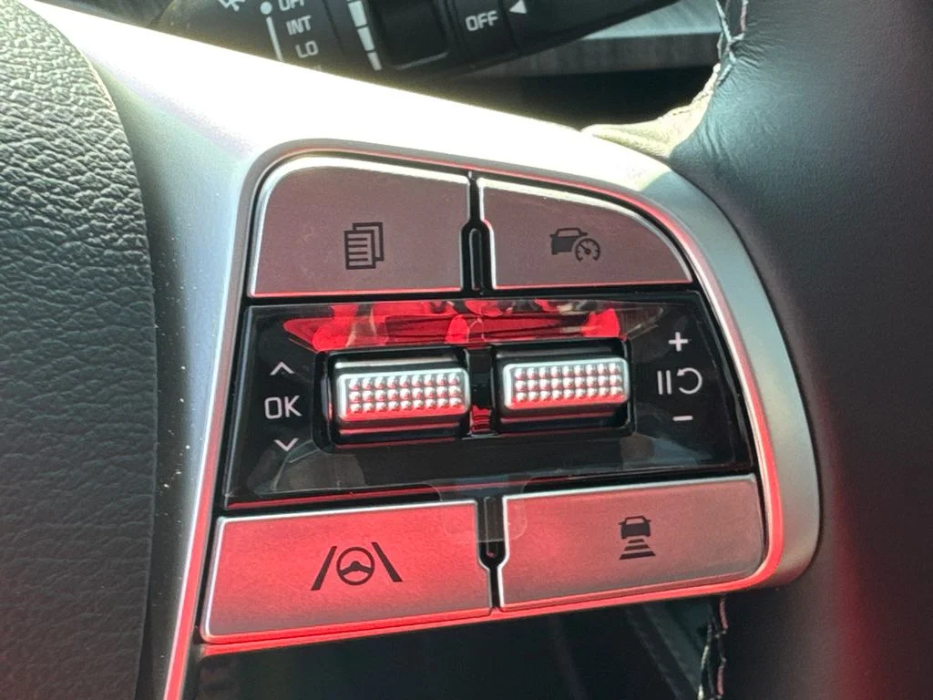 2025 Kia Telluride SX - Photo 27